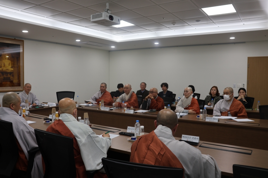 ������� ��ǥ �� �������� ���Ե��� ���źȸ�ϰ� ������ ������Ȳ�� �����ϰ�, ��� ���λ��׿�&nbsp;���� �����ߴ�