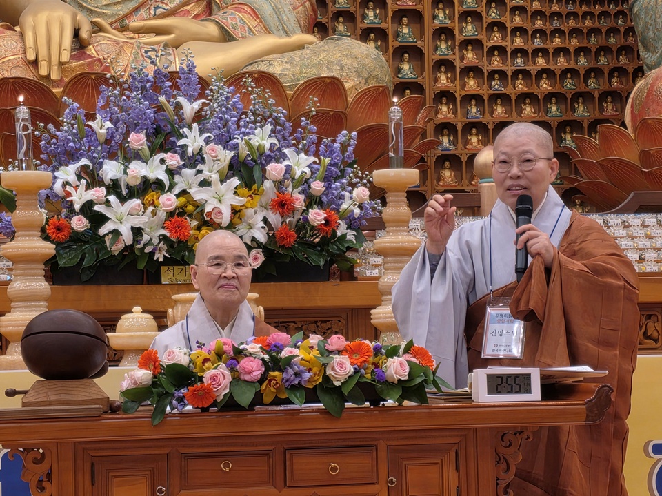 �����񱸴�ȸ�� ���뽺�԰� ������� ���������� ���ߵ��� ���ǿ� ���ϴ� ���.