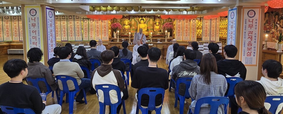 �����Ŀ��� �������м����� ���������� �л��鿡�� �Žɰ� �Ƿ��� ����� �����ڷ� �ŵ쳯 ���� ����ߴ�.