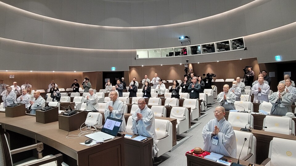 ������ �ұ��߾ӹڹ����� 4��7�Ϻ��� 9�ϱ��� ��2026�� ��ȭ���� �ٷ�����ó ������ �� ������ �⺻�������� �ǽ��ߴ�. ������ 7�� �����.