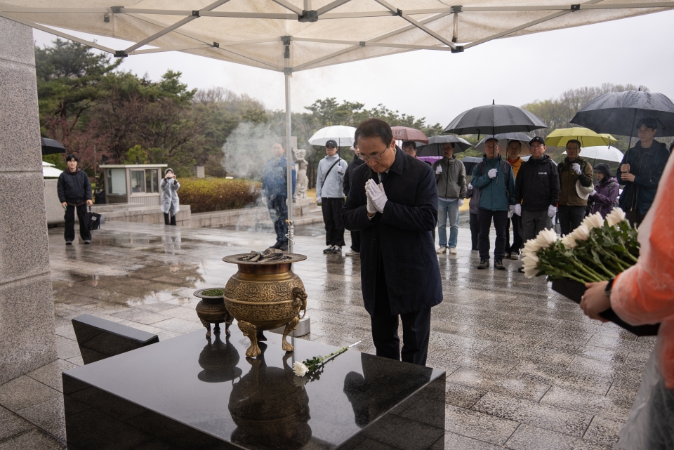 ������� 4��10�� ����4.19���ֹ������� 4.19���� ��� �߸���� ���� 4.19���� ��� ����� ������ �л� 35���� �ض��ջ��� �߿��ߴ�.&nbsp;