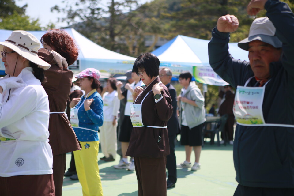 ���� Ǯ�� �ִ� �����ڵ�.