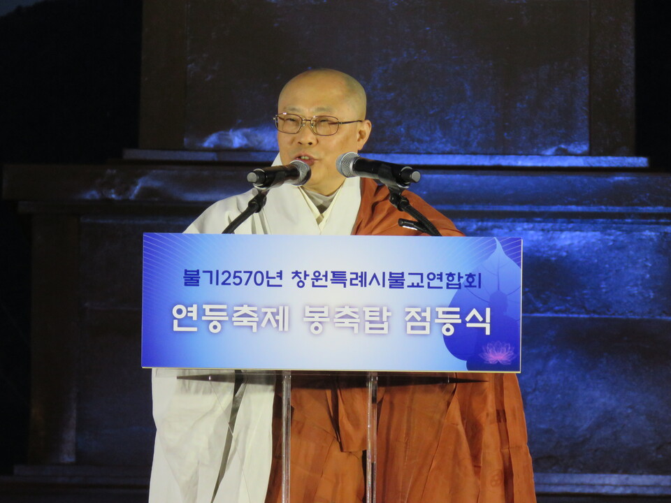 ���Ƚ����� ����ó�Կ��ų��� �յΰ� ������ ������ �ݾ߿� ������ ����� �Ǿ� ���� ��� ������� ��ó���� ���ں�� �� ��ȭ�Ӱ� �ູ�� ���� �� �� �ֱ⸦ ����Ѵ١��� ����縦 ������. 