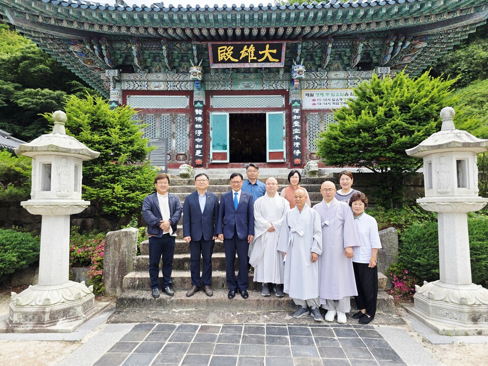 ��� �����(���� �ΰ潺��)�� 6�� 9�� �泻���� �̵��� ��� �ϱ�û�� �缱�ΰ� ����ȸ�� ������.