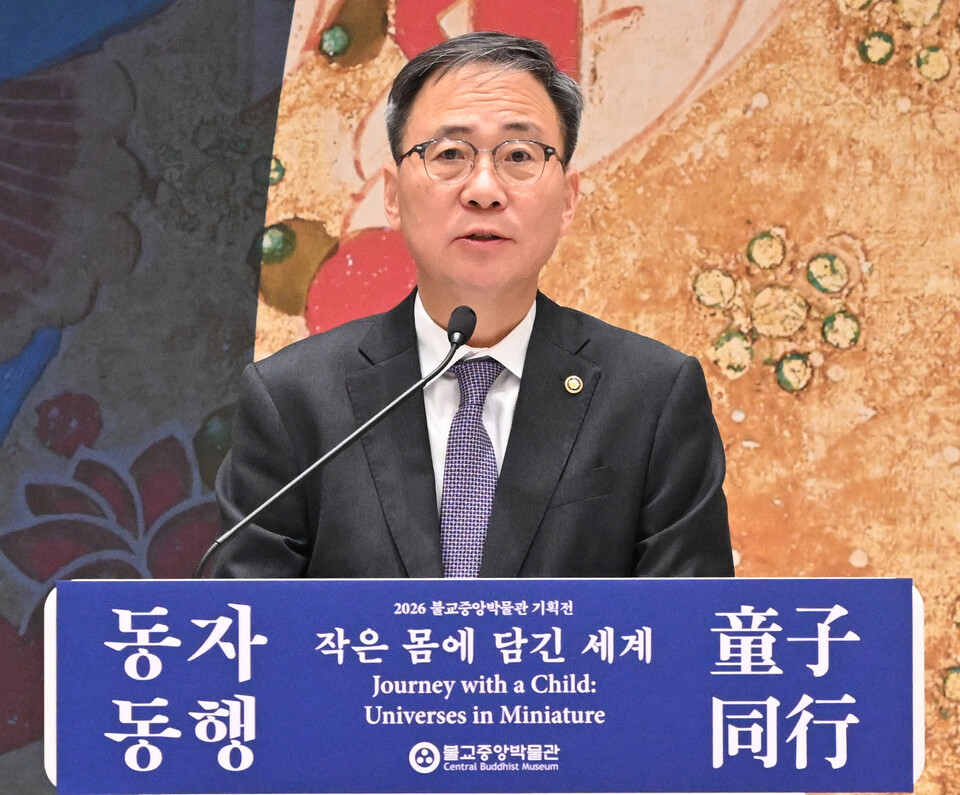 ����ϴ� �迵�� ��ü�� ��1����.